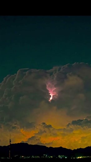 Timelaps of massive thunderstorm. 🌩️⚡#thunderstorm #thunder #timelapse