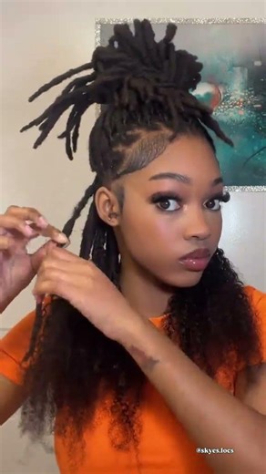 Full tutorial on viral Miracle knots over locs using 18' Kinky curly Crochet hair from ‪@LockBraids‬