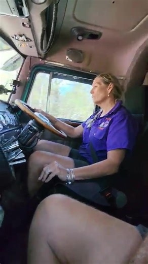 So Mrs Wendy Sludge took the wheel of "The Phantom" and the gear box is still in tack Filming season 10 with Outback Truckers - Official will be extremelly entertaining to watch 😁 Wendy Kennedy's Personal Training | Sludge