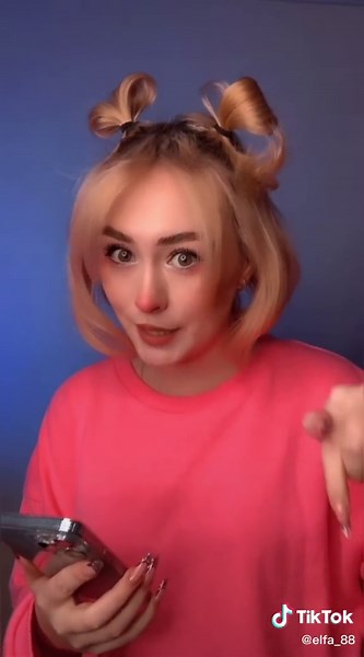 Engaging Smartphone Presentation with Dance Gestures