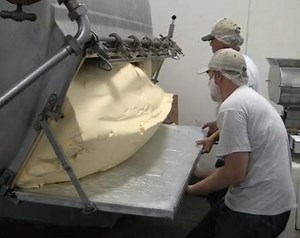 Hope Butter churns out the good stuff in rural Minnesota [VIDEO]