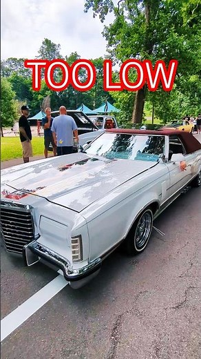💥 2 Low - Lowridin 1978 Ford Thunderbird | Iroquois Park Car Cruise #lowrider #tbird #carshow