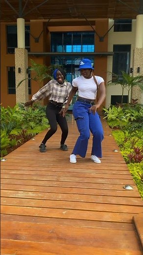 Tsiri Tsiri dance choreography by Francisca Glory🤩 #dance #amapianodance #beginnerfriendly #blessed