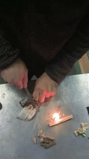 The Best FERRO ROD Technique?