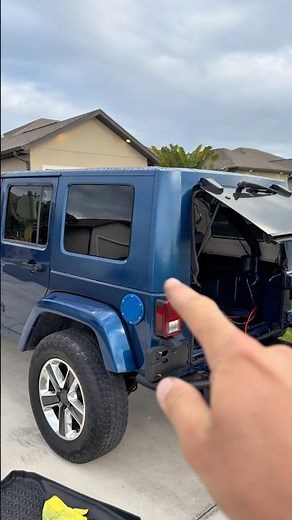 Remove Hardtop Jeep Wrangler #jeepwrangler #hardtop #roof #tutorial