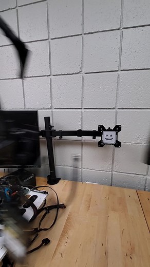 using two different PSUs in the same PC! #pc #pctips #pcbuilding #mryeester