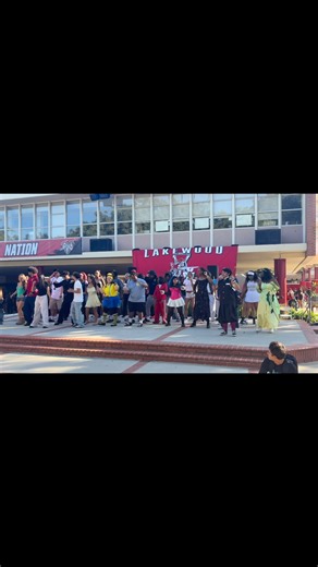 Lakewood High School on Instagram: "Meanwhile at the #lhshomecomingfair2025. #lakewoodfinestasb"