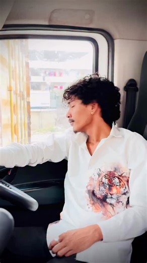 Suyog Bharat Ingole on Instagram: "💙"