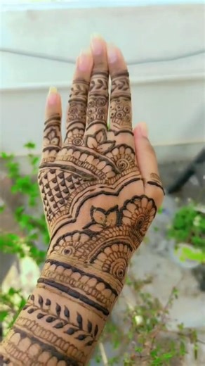 mehndi bookings are open ✨