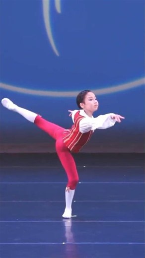 STUNNING 11-year old ! #maledancer #ballet