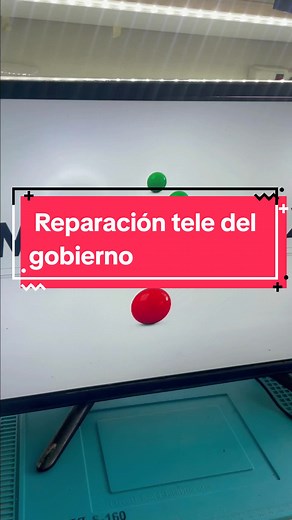 Reparación de Pantalla Parpadeante en Cargador