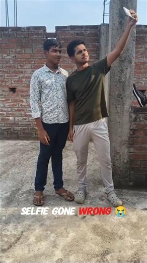 Selfie Gone Wrong 😭 || #shorts #meme ##youtubeshorts #ytshorts #comedy #funny #viral