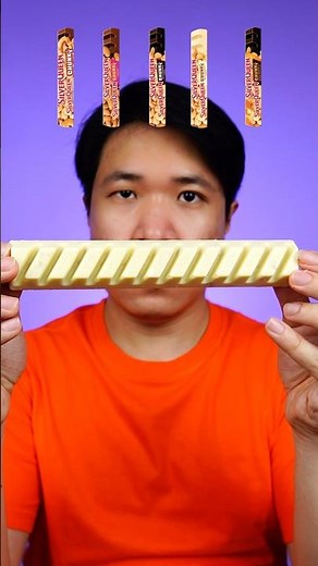 EATING CHUNKY BAR CHOCOLATE #asmr #mukbang