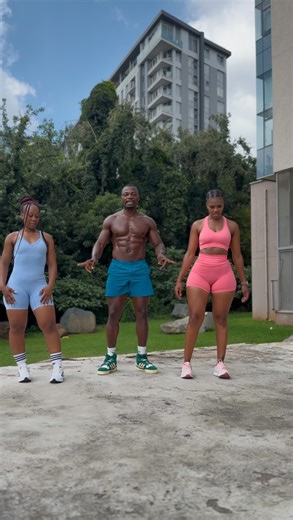 1.5M views · 49K reactions | 2 minutes stomach exercises to build abs am proud of how they killed it #fit #fyp #reels #exercise #gym | Sass body | Facebook
