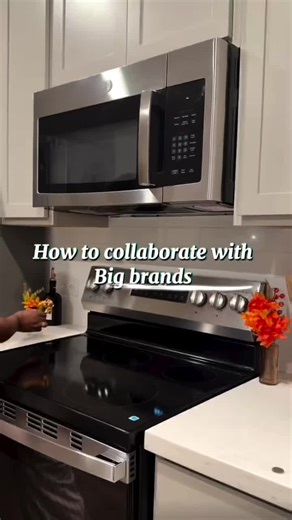 So many ways to be your own boss! Let’s boss up this year! #bossup #branddeals #collaboration #sidehustle #extraincome