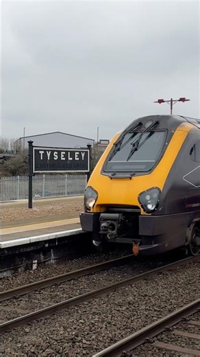 CrossCountry Class 220 (220024) Flying Through Tyseley