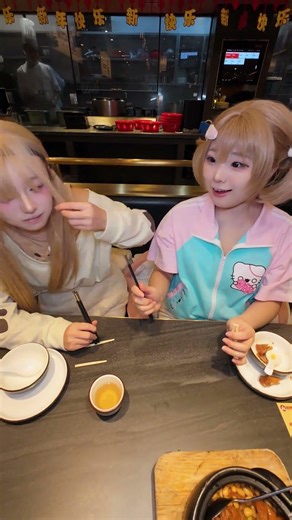 Learn to Assemble Chopsticks in 20 Seconds