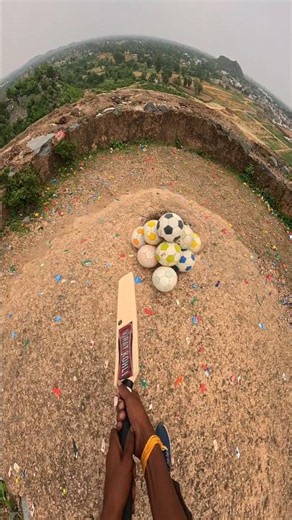 🤩🏏 New Parkour boy football ⚽ Hi football ⚽ and cricket bat challenge 😲😱#parkour #trending #parkour🚩
