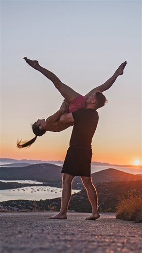 Matjaž&Alja | partner acro | acroyoga on Instagram: "Romantic sunset dance ❤️ Had to do a little sequence to this song.🥹 And you have to watch till the end to see our favourite part of it! Outfits are from @swybrand as always. Their summer collection is on fire 😍 . . . . #acro #partneracrobatics #dancelifts #swybrand"