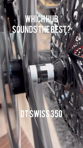 Recently we made a reel with a silent @onyxracing hub and while many of you loved the sensation of flying silently down the trail, many others also proclaimed that having a loud hub on your bike is essential. The real question is, which hub sound do you prefer? @industry_nine, @dtswiss, and @berdspokes all have fantastic hubs nowadays but people will always have their preference and the real proof is in the pudding. Tasty, weird pudding. #mtb #hub #mountainbike #worldwidecyclery #dtswiss #indust