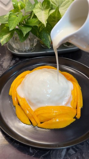 Restaurant style thai mango sticky rice recipe | Delicious mango sticky rice recipe #fypシ