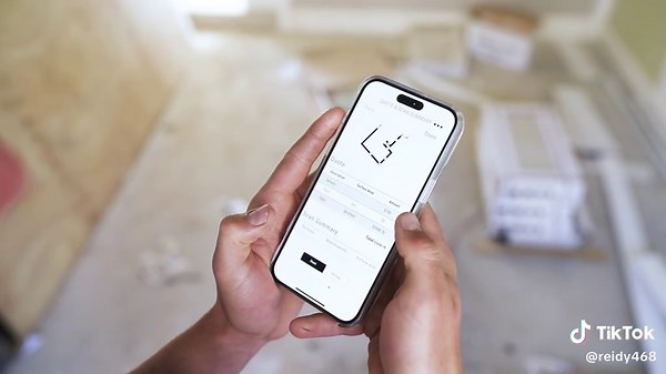 A whole floor measured and quotes in under 1 minute ! Amazing! #iphonepro #lidar