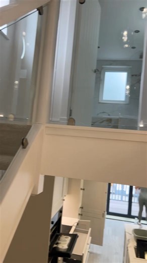 So fresh and so clean 殺 | Mc Cleans cleaning Queens | Facebook