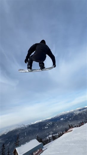 T Dawg on Instagram: "Cruise control in whistler park 🤳 @guillaume_lavoie2002"