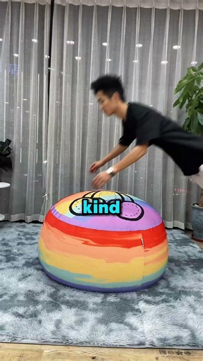 The Waterproof pants and sand sofa！