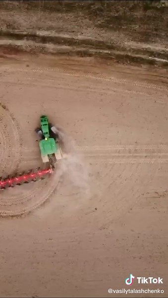 #JohnDeere8 #мощь #сила #Grégoire Besson#