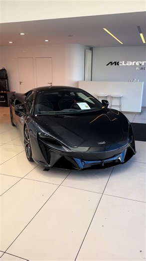 McLaren artura🖤#paris #cars #pourtoi #mclaren #artura