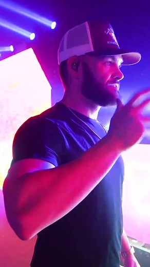 Kelly Scott: Not Playing Shows for a Year!