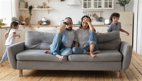 Comment se sentir bien dans son rôle de parent ? - Psychologies.com