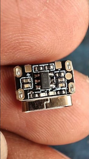 Tiny Type-C Charger for 18650 Batteries! 🔋 #DIY #Electronics #Tech