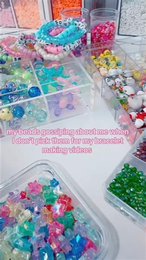 hahahaha just being funny 🤣💖 #kellyprepsterstudio #bagcharms #beads #smallbusiness #preppy