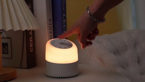 INXDOLHOM White Noise Machine for Baby Adult Sleep, 32 Soothing Sound Machine with Night Light for Home Office Travel, Wooden