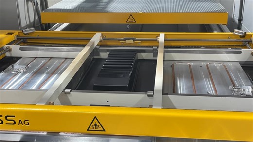 2.6K views | Never gets old! #dropriffle #sluicebox #gold #sluice #goldpanning | DR SLUICE | Facebook