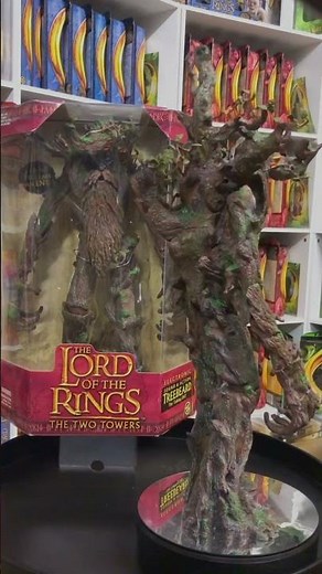 Treebeard - The Lord of the Rings Deluxe Action Figure
