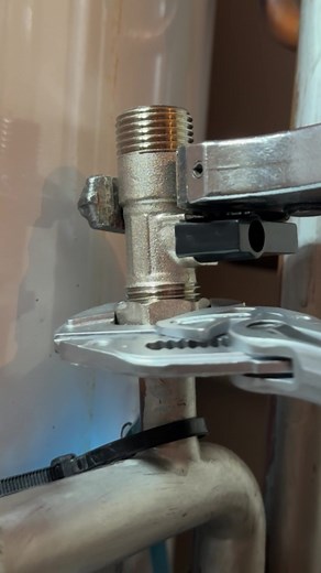 Replacing a Leaking Heating Isolation Valve Guide
