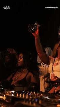 Axara Live | MIA |Afrobeats DJ Set | Lagos #afrobeats #afrobeat #djmixlagos2025 #dj #lagosnightlife