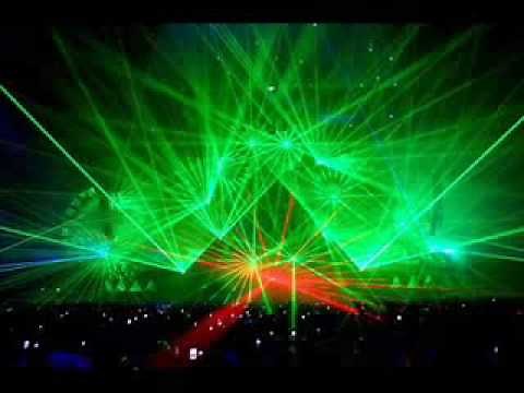 Kevin & Perry Go Large