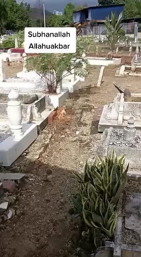 Exploring Beautiful Cemetery Memorials and Tombstones