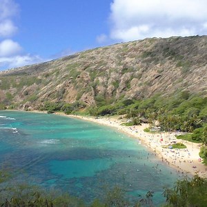 402K views · 105 reactions | Head to Oahu for a vacation filled with rigorous hikes, sandy beaches, and beautiful sunsets: sunset.com/oahu | Sunset | Facebook