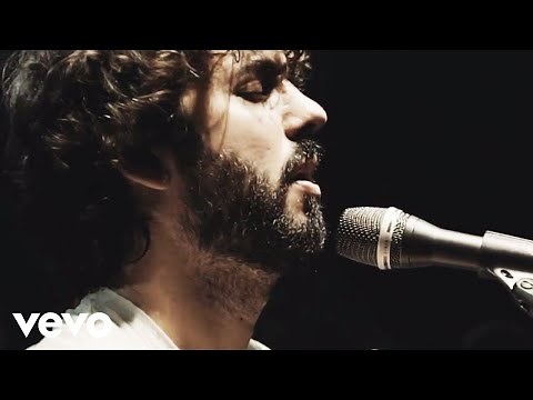 IZAL - Pequeña Gran Revolución (En Directo)