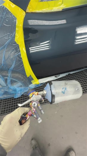 Nissan pathfinder paint code:RGB #akzonobelrefinish #sikkens #sata5500 #blenditandsendit #collisionrepair