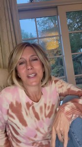 Really enjoying Carly Simon’s memoir. Who knew she wrote Anticipation about Cat Stevens? Let me know what you’re reading. . #memoir #anticipation #amwriting #boysintrees #songstories #songsforlife | Alisyn Camerota