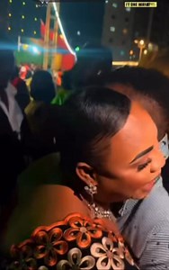 213K views · 9.7K reactions | Regarde comment la simple présence d’Azaya a déclenché les sourires même devant des légendes vivantes comme Maman Sayon et le King Ibro Diabaté… Un moment de partage, de respect et d’humour, avec un clin d’œil spécial à YAMA Officiel. La musique unit, et le Messi du RnB mandingue sait comment faire vibrer les cœurs. | La dulcinée | Facebook