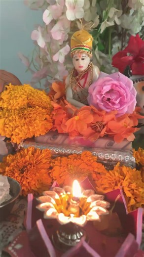 #मी आहे सोबत #swamisamarthamajhiaai #swamivichar 🙏🌹🙏