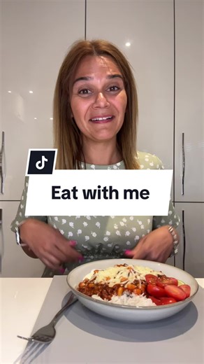 Easy Chilli Con Carne Recipe (HelloFresh)