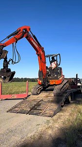 66K views · 314 reactions | Easy does it….  Kubota Tractor Corporation #kubota #fblifestyle #kubotatractor | Mike Pihl Logging | Facebook